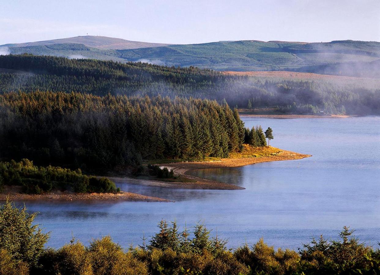 Stunning Home With Stargazing Room Near Kielder Water Greenhaugh ภายนอก รูปภาพ