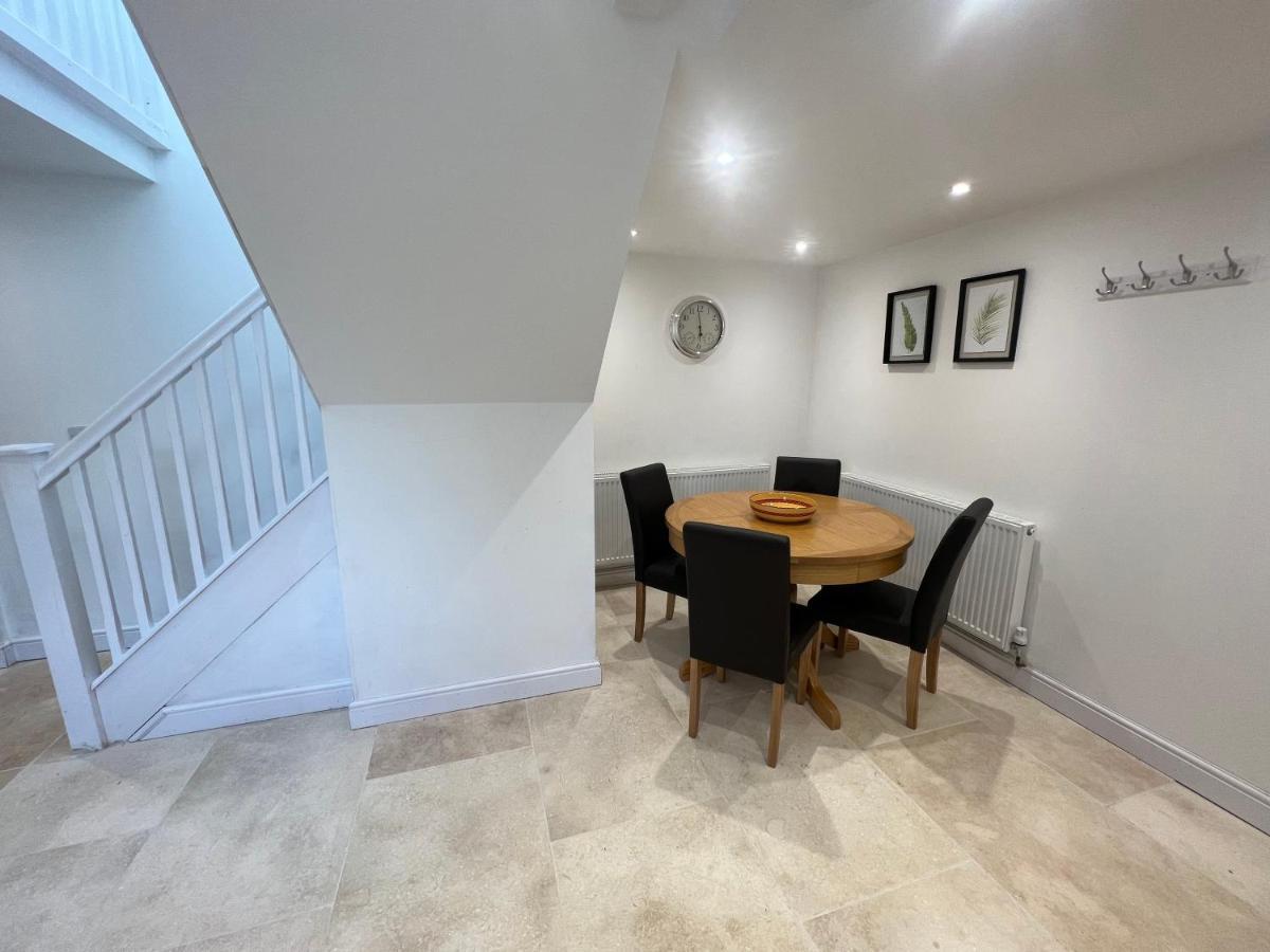 Stunning Home With Stargazing Room Near Kielder Water Greenhaugh ภายนอก รูปภาพ