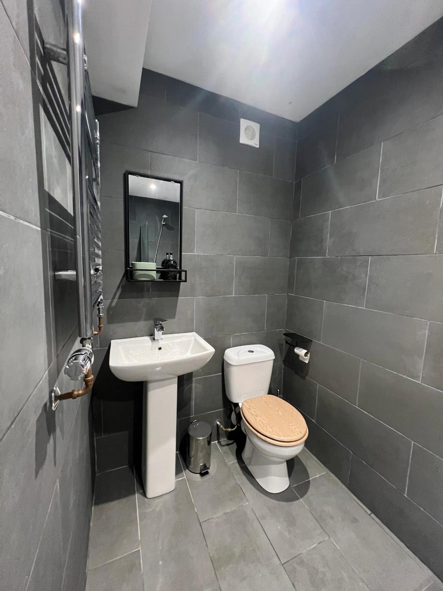 Stunning Home With Stargazing Room Near Kielder Water Greenhaugh ภายนอก รูปภาพ
