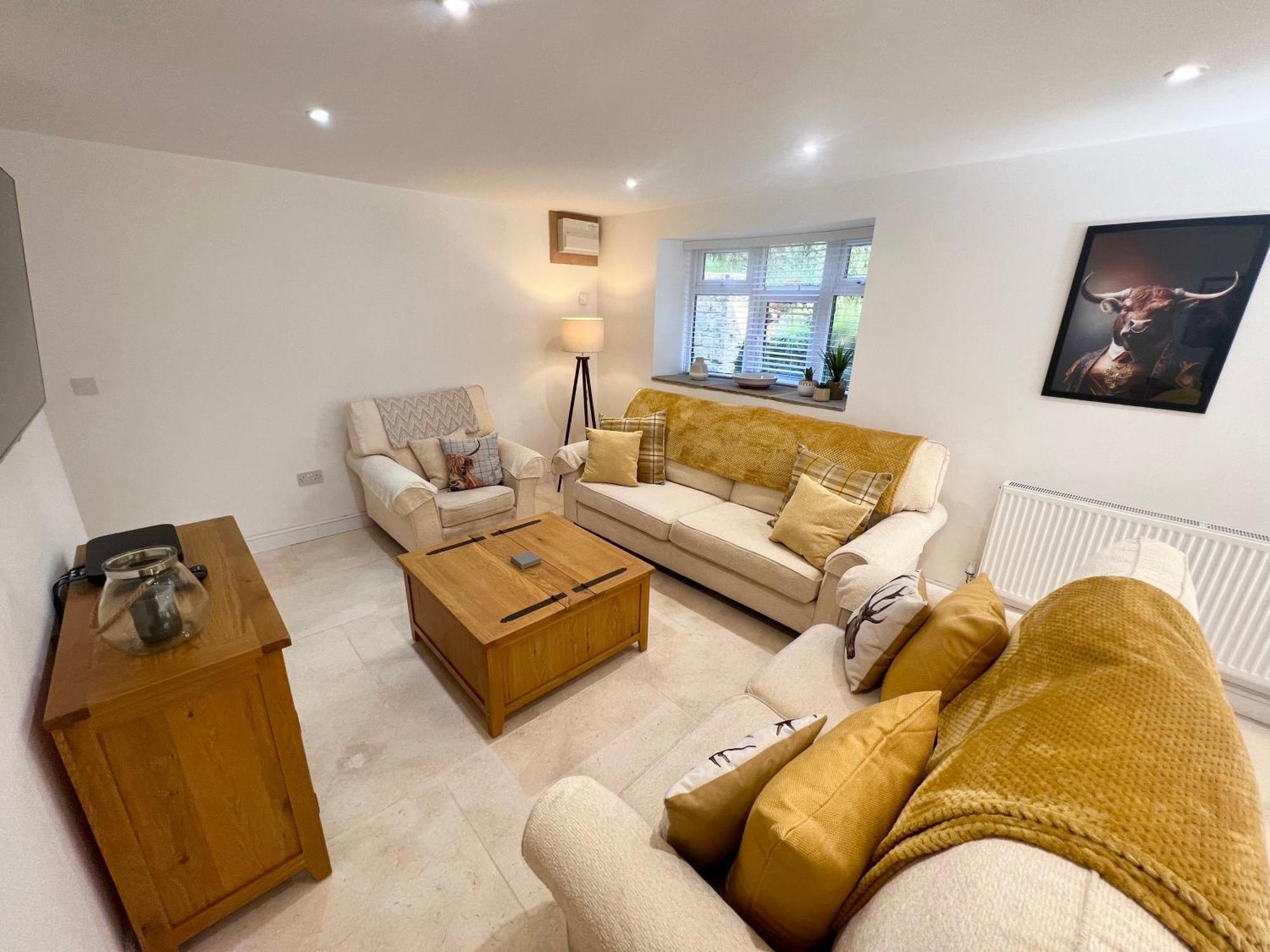 Stunning Home With Stargazing Room Near Kielder Water Greenhaugh ภายนอก รูปภาพ
